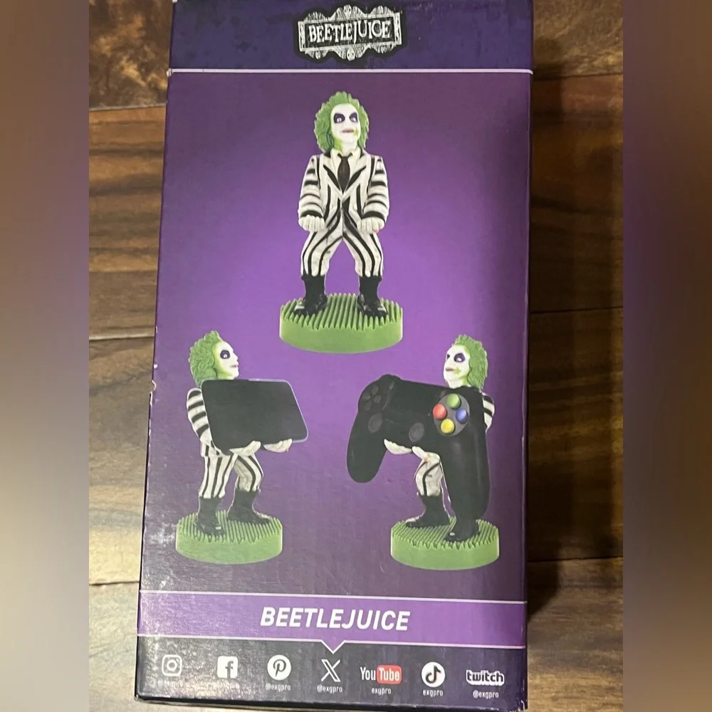 Beetlejuice Controller Phone Holder